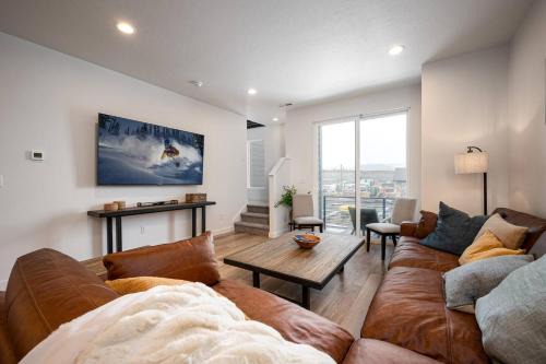 Snowbasin Summit R5062Ski Retreat Hot Tub Views