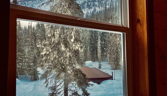Snowy Mountain Lodge