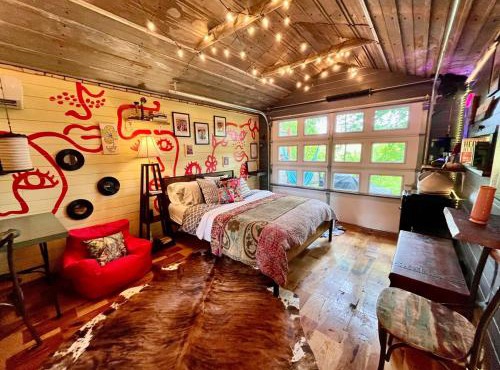 Snuggle up in Artist Cabin! #Downtown #Sparta #RIVER #LOVE