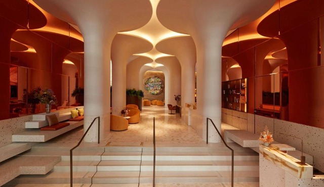 SO/Paris Hotel