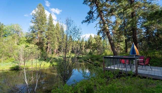 Soaring Eagle · Soaring Eagle on Fort Creek-CraterLake Bungalows