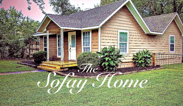 SOFAY HOME UofA - Razorback Greenway - Dickson St