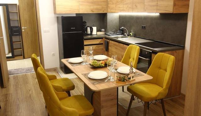 SOFIA CENTRAL LUXURY APARTMENT "2B" with parking