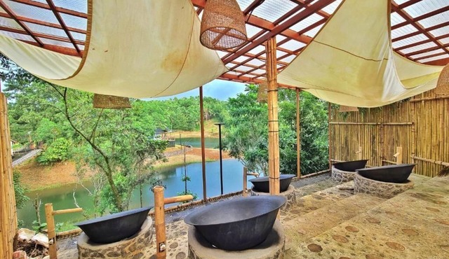 Sofia's Lake Resort