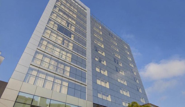 Sol de Oro Hotel & Suites
