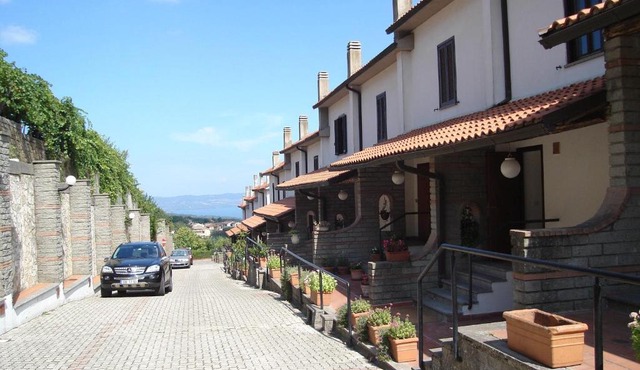 Solaire Valentano