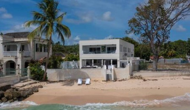 Solaris Beach House at Reeds Bay by Young Estates