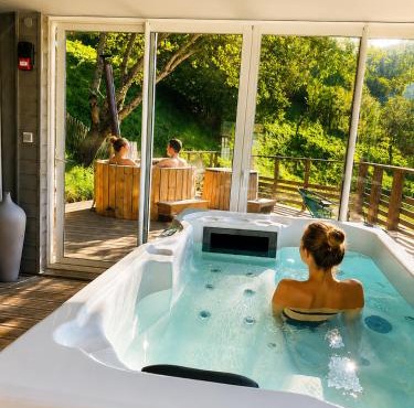 Solayan Nature & Spa, Piscine Intérieure, Bains Nordiques & Vue Pyrénées