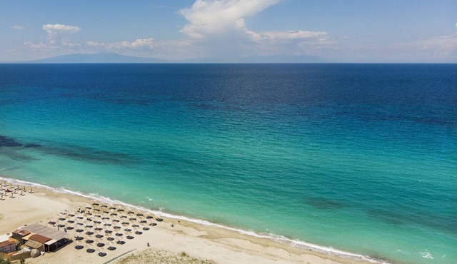 Soleado Beachfront Villa