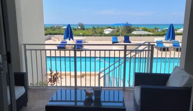 "Soleil"- Updated Luxury Studio- Turtle Cove- Stunning Carribean Views