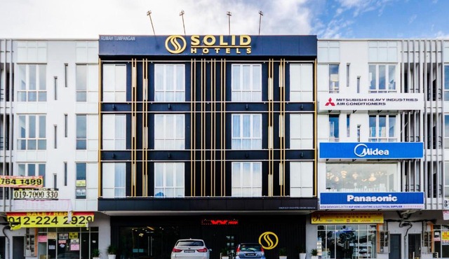 Solid Hotels