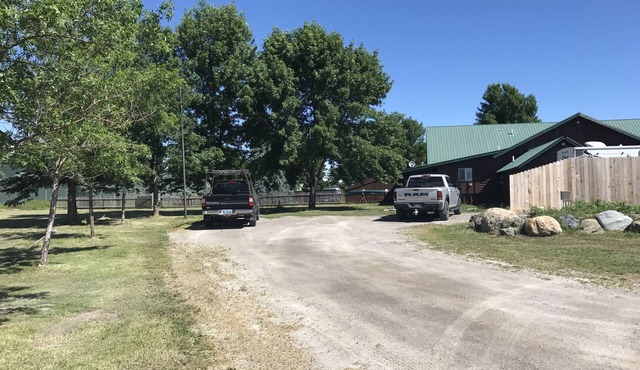 Somers Kalispell two Bedroom Ground Floor Cabin for long term monthly Rentals