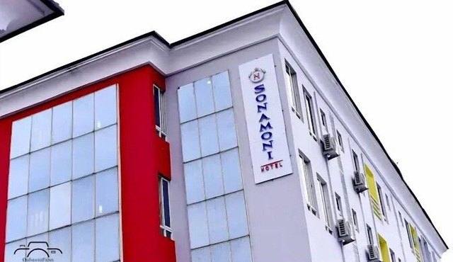 Sonamoni Hotel