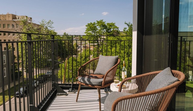 Sonder at Skyline | Two-Bedroom Apartment w/Balcony