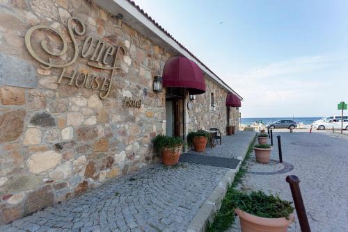 Şonef house