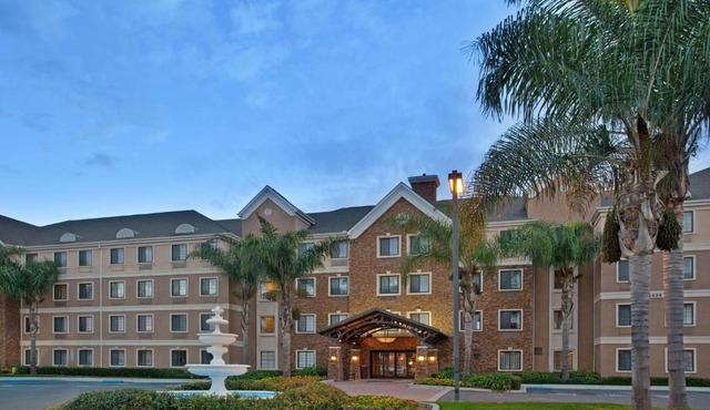 Sonesta ES Suites San Diego - Sorrento Mesa