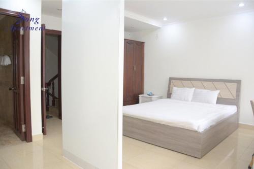 SONG APARTMENT 1