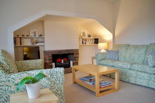 Sophisticated Edinburgh Apartment in City Centre
