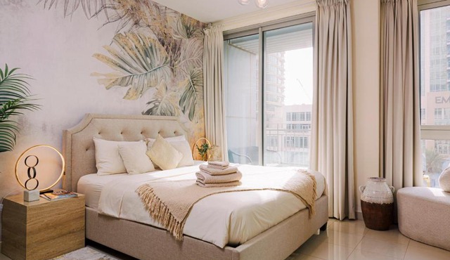 Sophisticated Studio near Burj Khalifa