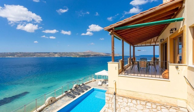 Souda Bay View - Five Bedroom Villa, Sleeps 12