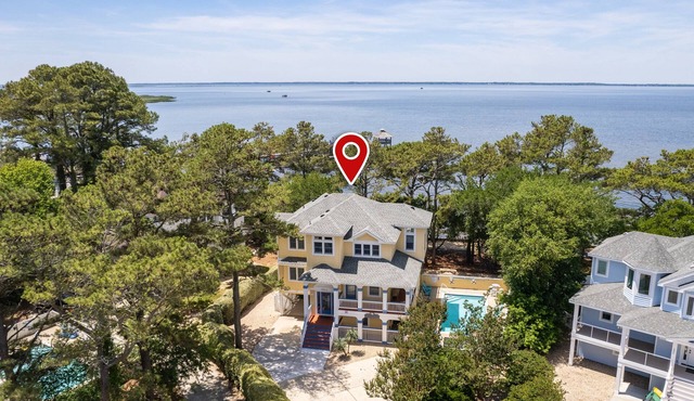 Soundfront, Private Pool, Hot Tub, Sound views! 519, Bay Breeze