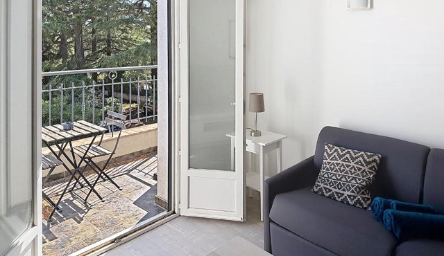Sous les pins - balcon - Climatisation