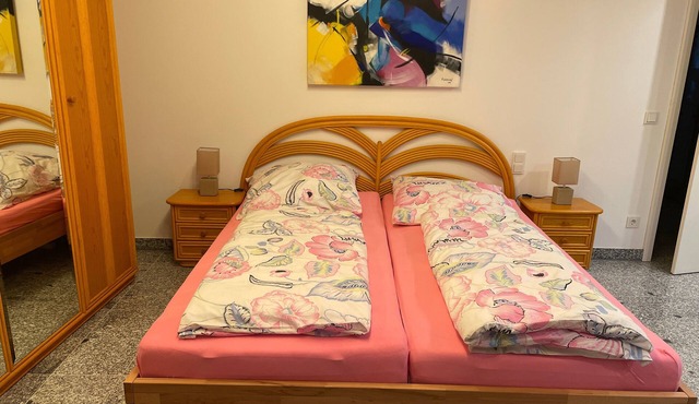 Souterrainzimmer im Grünen