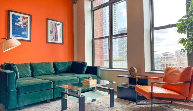South Loop Chicago 2BR Apartment Near Soldier Field & McCormick Place
