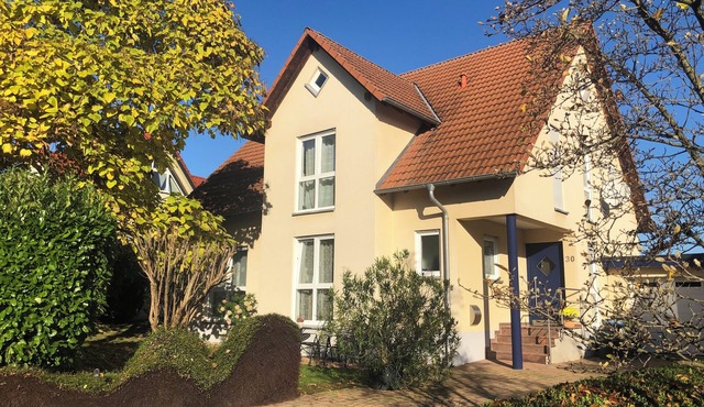 South Palatinate vacation apartment with distant views, German Wine Route