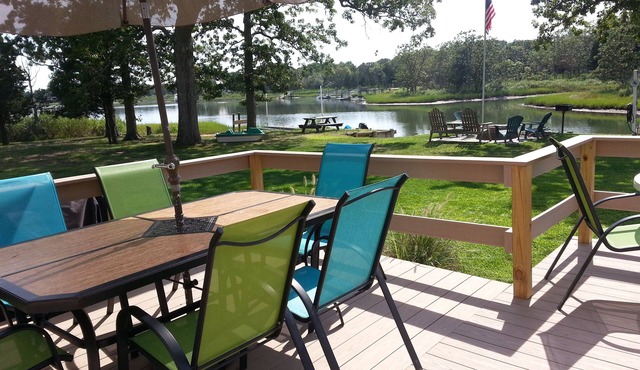 Southold Waterfront with Boat Dock, Boat Ramp, Hot Tub & Beaches