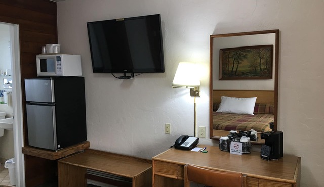 Southsider Motel