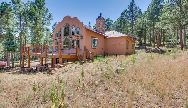 Southwestern Angel Fire Abode w/Game Room