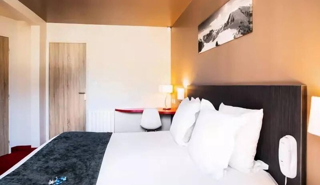 SOWELL HOTELS Le Parc & SPA* - Superior Double Room