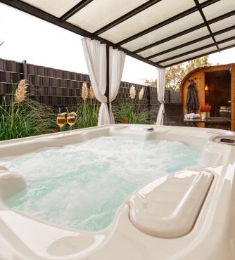 Spa Cottage Serenity Chalet
