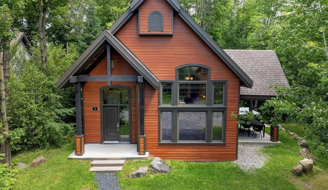 Spa & Pool Table | Ivy Cottage