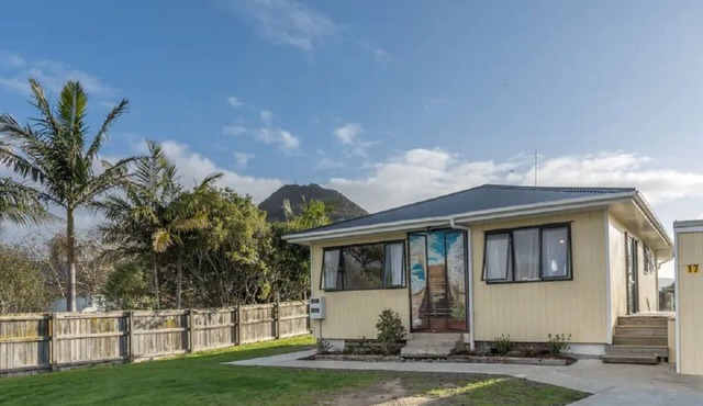 Space in the heart of Ahipara sleeps