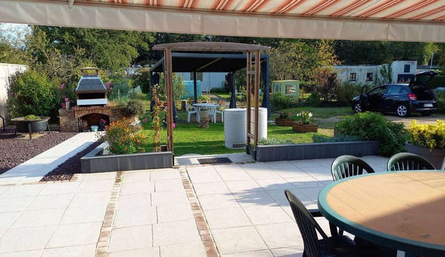 Spacieuse maison confortable avec jardin, à 20 min du centre-ville et proche du circuit des 24H du Mans