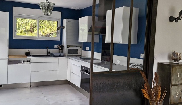 Spacieuse Villa Type Atelier au Calme Centre Dinard 10 Personnes max