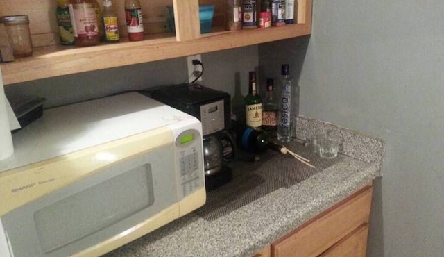 Spacious 1-bedroom apartment in Brooklyn available for a LONG-TERM STAY