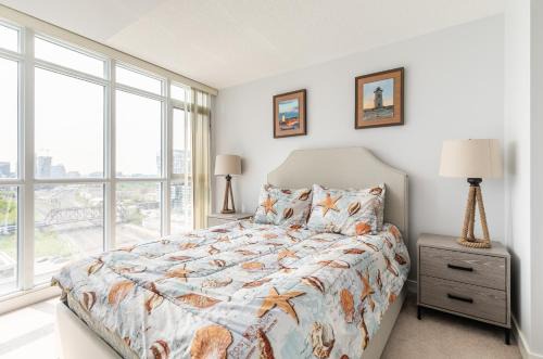 Spacious 1 Bedroom plus Den Condo Iceboat Terrace Downtown Toronto