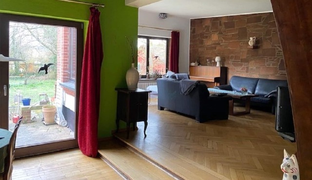 spacious 120m² house with large garden