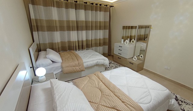 Spacious 2-Bedroom Apartment with 2 Living Rooms & 2 Bathrooms – Mokattam, Cairo