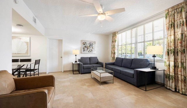 Spacious 2-Bedroom Suite Just Steps from Famous Fort Lauderdale Beach