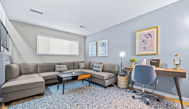 Spacious 2 Bedroom Townhome