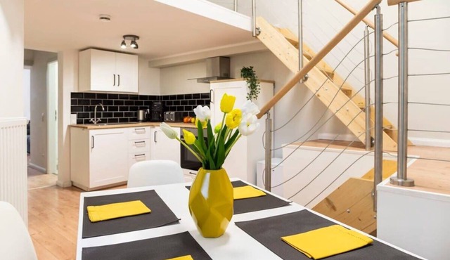 Spacious 2-Bedroom Apartment Digital Check-In