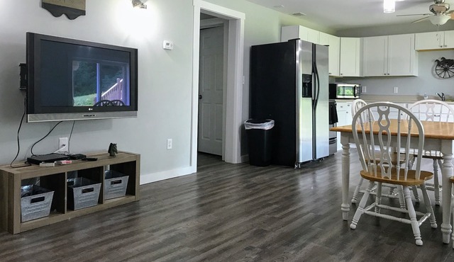 Spacious, 2 BR Condo Next to Horse Shows, Catskill Mountain Views
