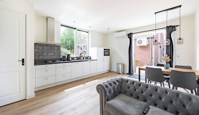 Spacious 2-person apartment