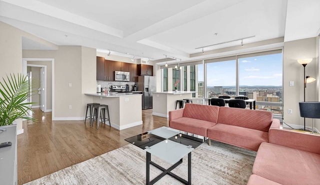Spacious 2BR/2BA overlooking Boston Common