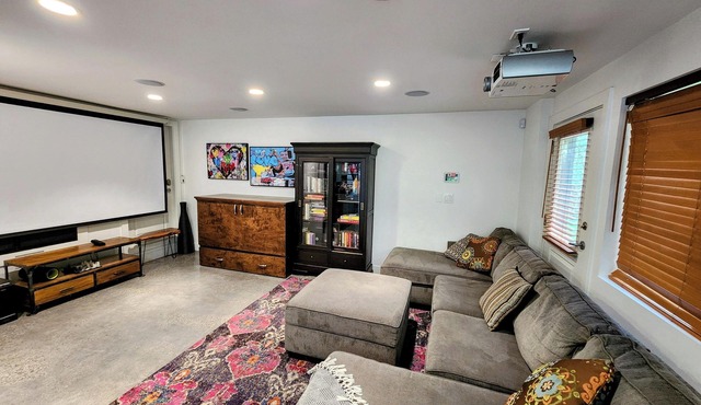 Spacious 2BR Private Guest Suite | Pool,Sauna, Cinema, Patio | Close to Downtown