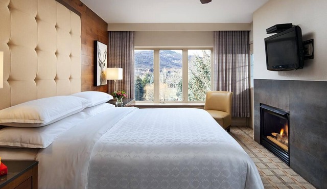 Spacious 2BR Villa at Sheraton Lakeside Terrace Villas Near Beaver Creek Skiing